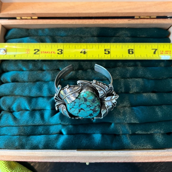 Turquoise Bracelet - Picture 6 of 8